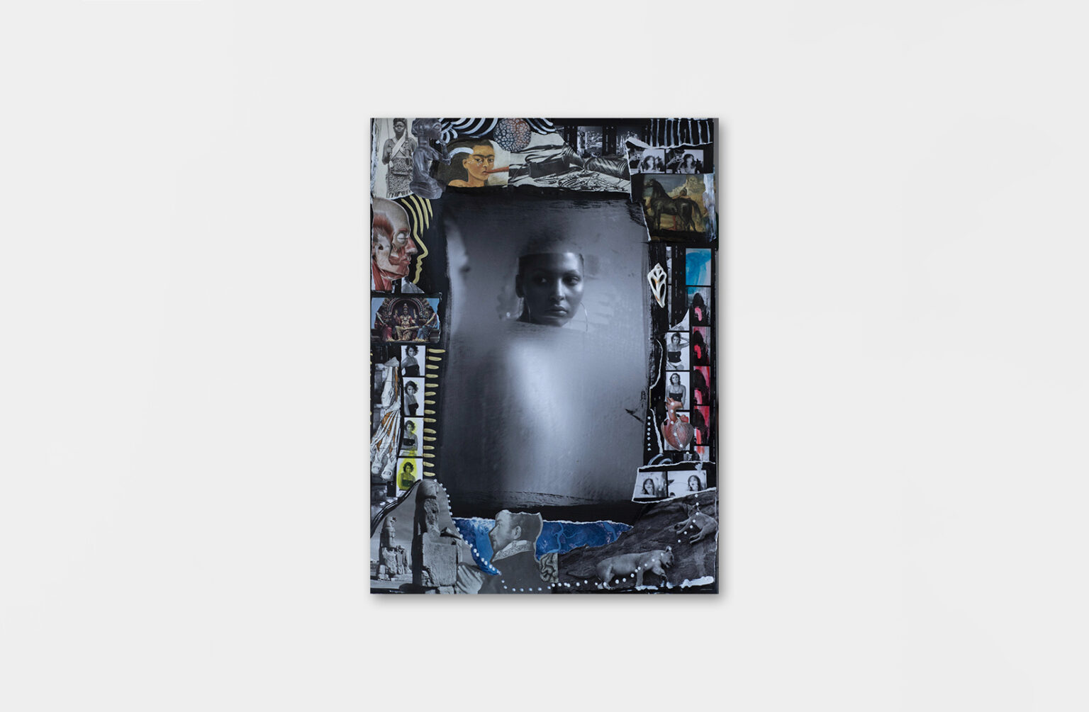 Melinda in the mirror - Delphine Diallo V3