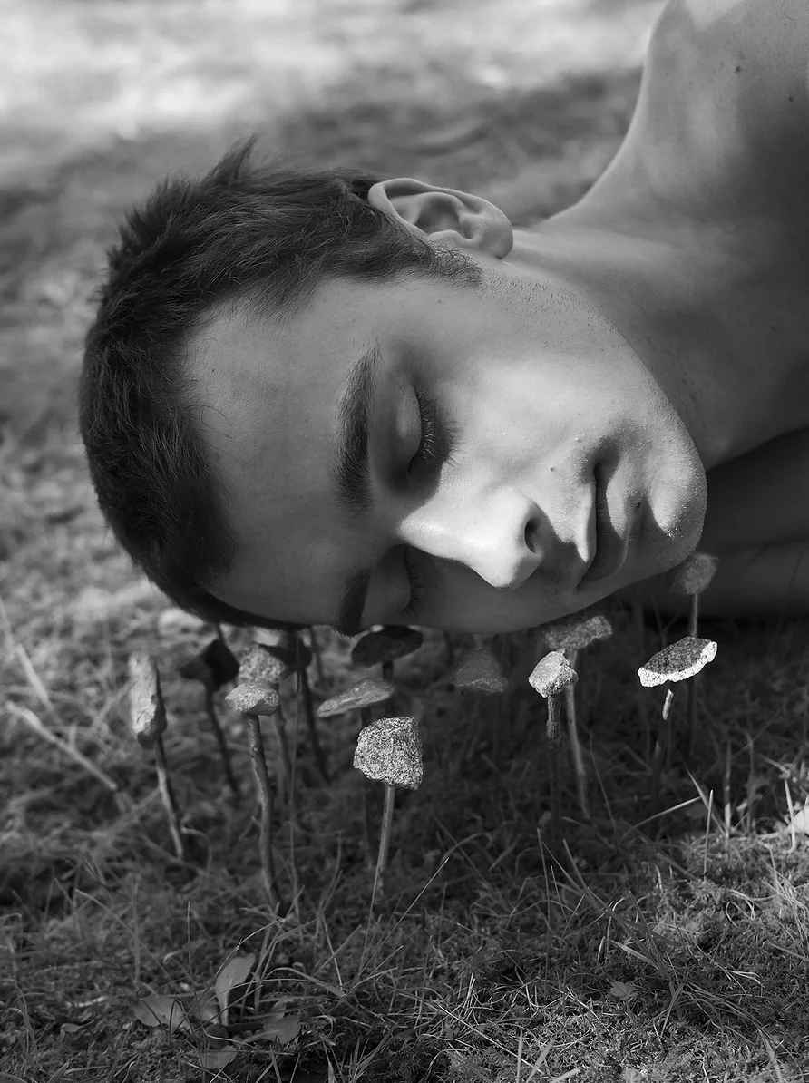 Non-Technological Devices, Chloé Azzopardi